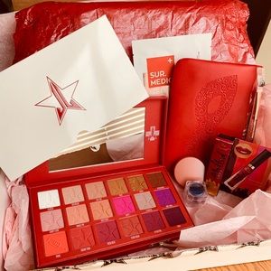 💉 JEFFREE STAR BLOOD SUGAR PALETTE + GIFT BAG 💉